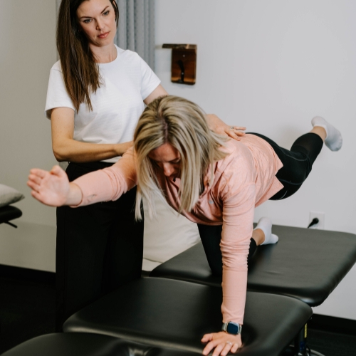 Évaluation de la marche avec un physiothérapeute de CORPEO